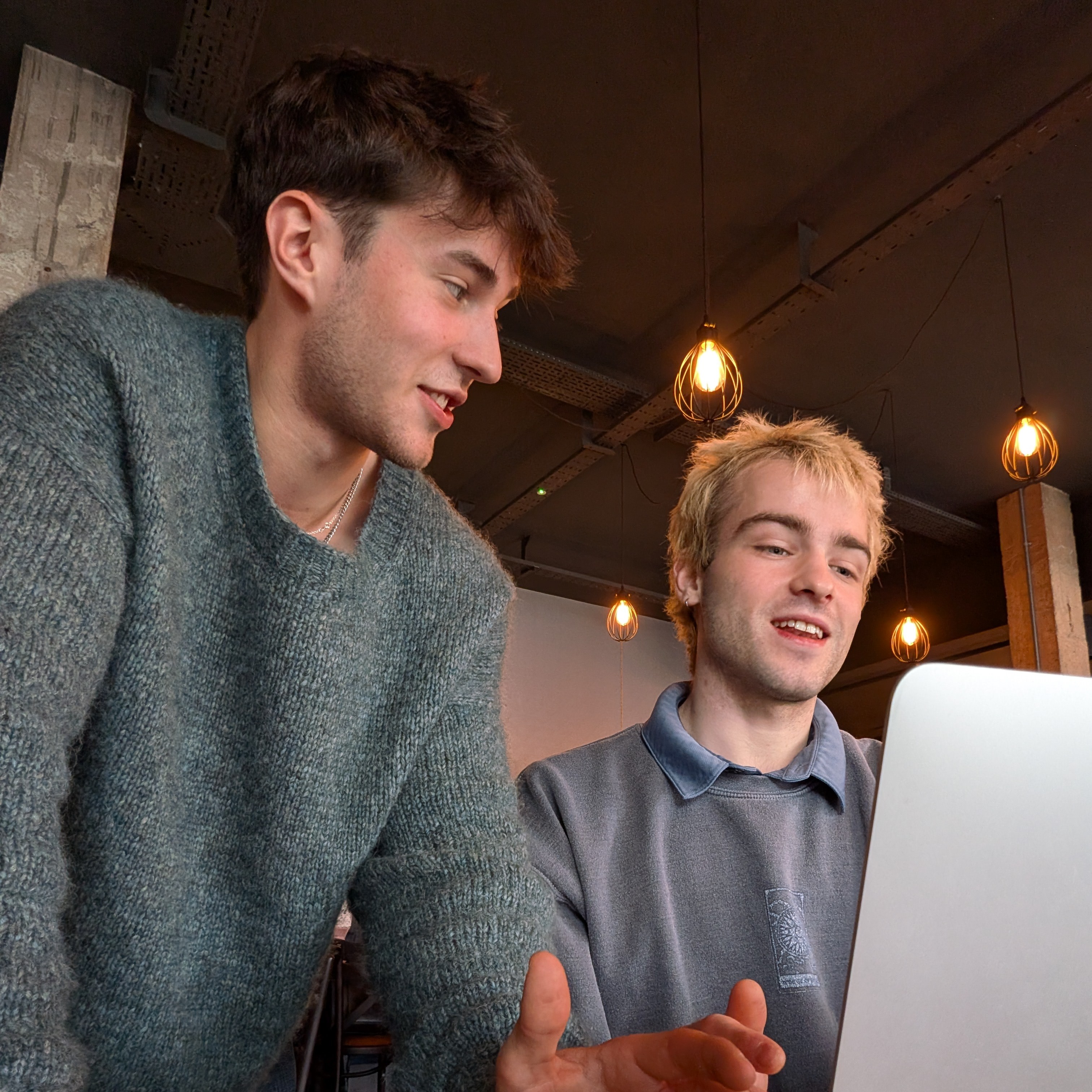 Oscar tutoring a student